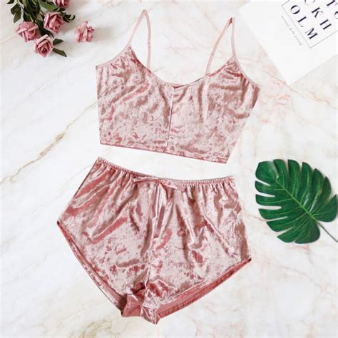 Julycc Women Sexy Lingerie Velvet Crop Sleepwear Pajamas Set Tops Short Pants Nightwear