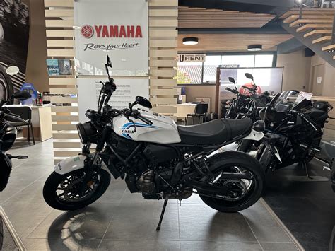 Moto YAMAHA XSR 700 ABS Occasion YAMAHA Occasion France Les