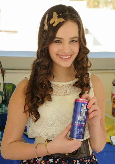 9 Sexy Pictures Of The Adaptable Mary Mouser