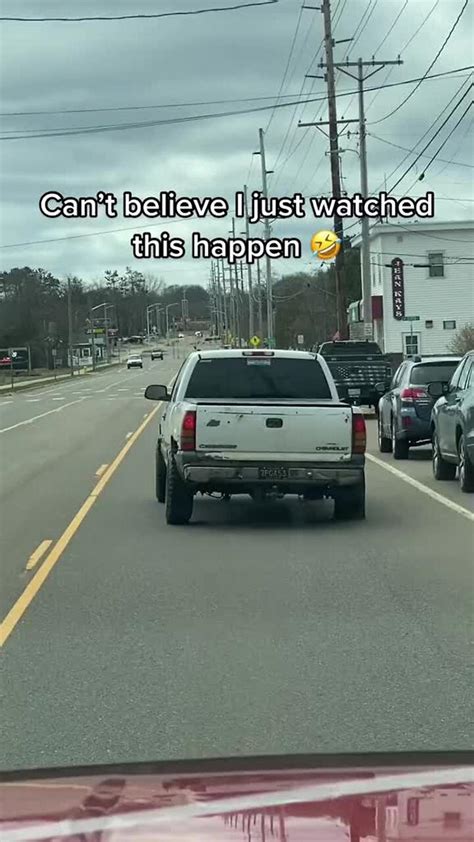 Chevy truck has a bad flat tire and a serious - One News Page VIDEO