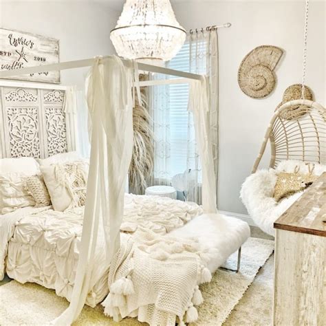 20 Boho Bedroom Ideas For A Relaxing And Peaceful Space 2024