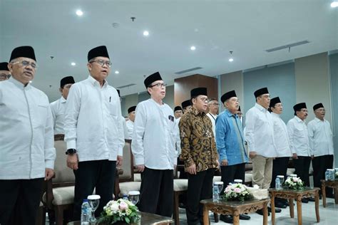 Lantik Pengurus Dewan Masjid Indonesia Jusuf Kalla Dorong