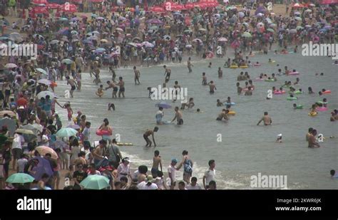 Chinese Beaches Stock Videos And Footage Hd And 4k Video Clips Alamy