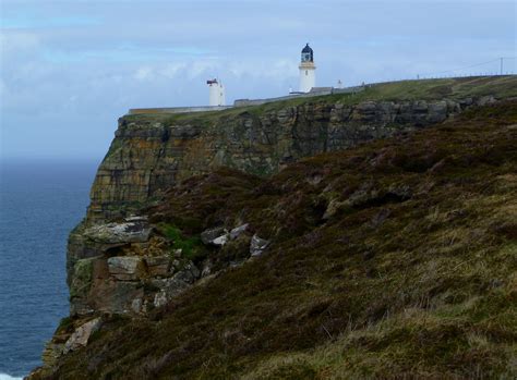 Dunnet Head Lighthouse. – Doing Miles