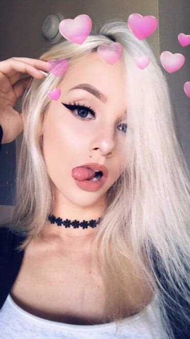 Nude And Non Nude Photo Mix Screenshot Telegram Porn Pic