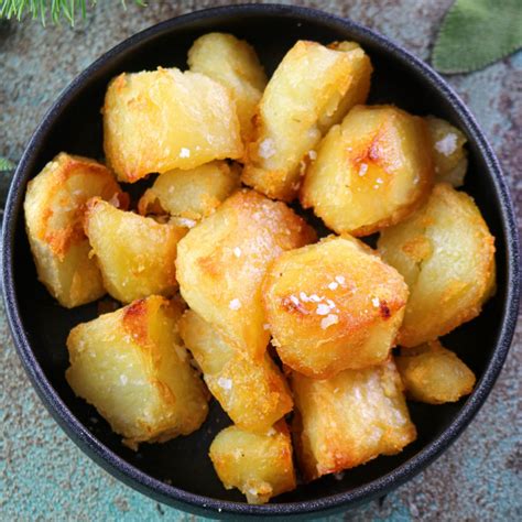 Crispy And Fluffy Roast Potatoes