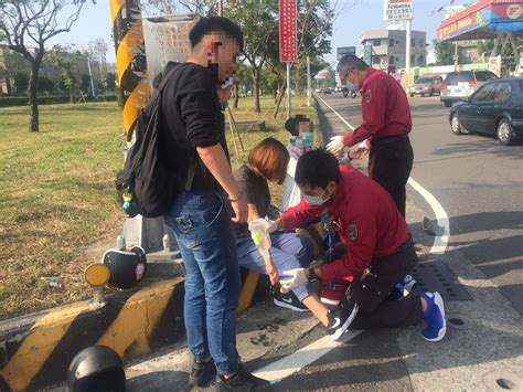 好市多2機車撞51歲女騎士倒地 員工協助交管「揪甘心」 Ettoday地方新聞 Ettoday新聞雲