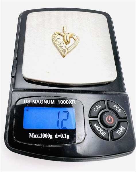 Vintage 10k Solid Yellow Gold MOM Diamond Heart Nec Gem