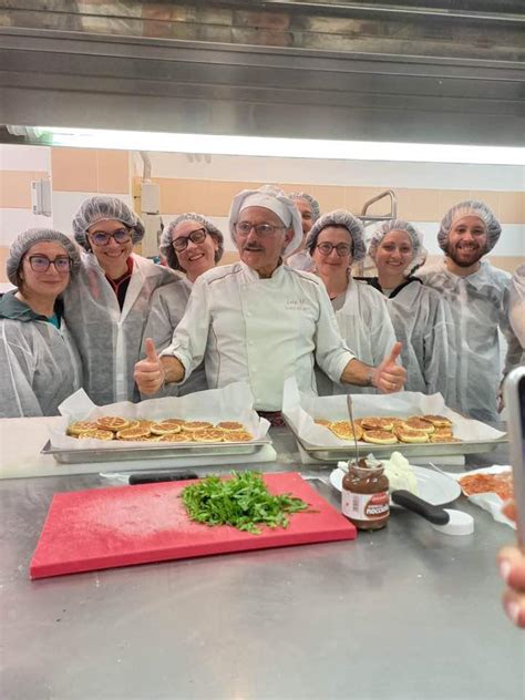 A Lezione Di Arte Bianca Il Fascino Del Pane Fatto In Casa E Della