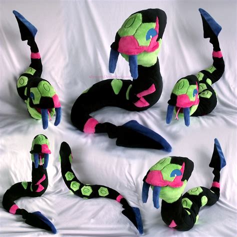 Posable Shiny Seviper by xBrittneyJane on DeviantArt