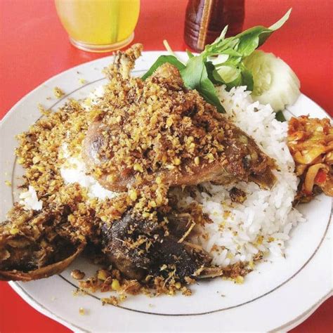 7 Rekomendasi Nasi Bebek Paling Enak Di Surabaya