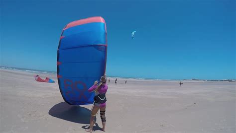 Tutoriels De Kitesurf D Butant One Launch Kiteboarding