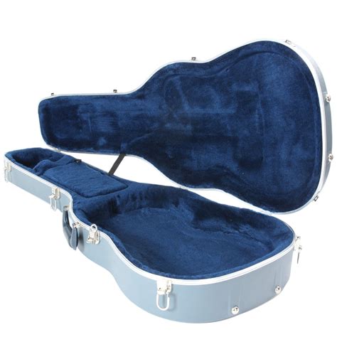 Martin Dreadnought Gray Thermoplastic Guitar Case – Elderly Instruments