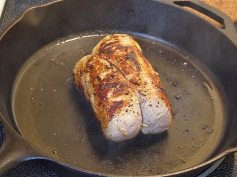 Clockwatching Tart: Pork Roast with Cider Gravy