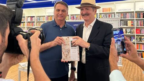 Aldo Rebelo Lan A Livro Em Bras Lia Bolsonaro E General Villas Boas