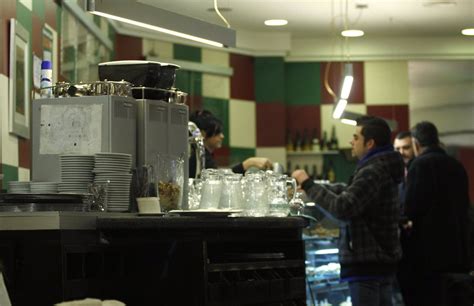 Tabaco Los camareros auguran el cierre de pequeños locales y