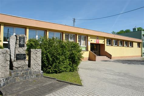 szkola podstawowa  zarebie