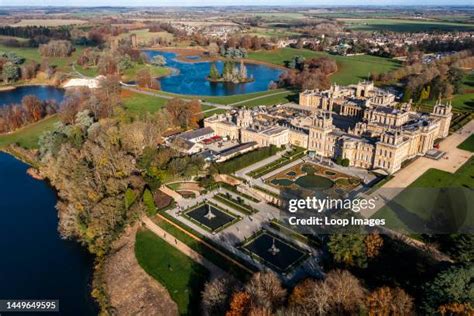 143 Blenheim Gardens Stock Photos, High-Res Pictures, and Images - Getty Images