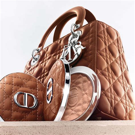 Nuevos Productos Dior Forever Hydra Nude Y Nude Bronze DIOR