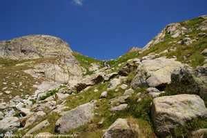 Le lac Autier dans la vallée de Gordolasque dans le Mercantour