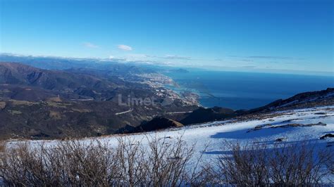 Cieli Sereni Nubi Innocue Solo Nel Levante Interno Limet