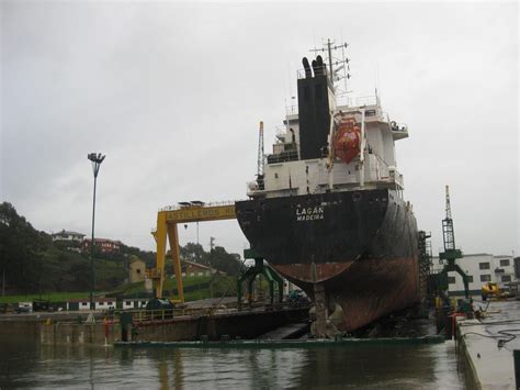 Instalaciones de Astilleros Ría de Avilés Astilleros Ría de Avilés