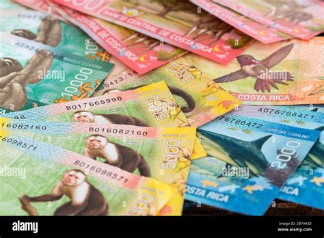 Costa Rica Geld Colones Banknoten Stockfotografie Alamy