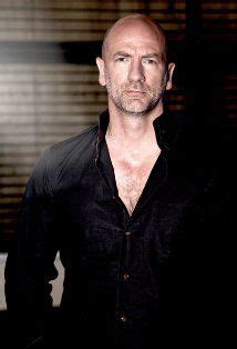 OUTLANDER Casting: Colum and Dougal!