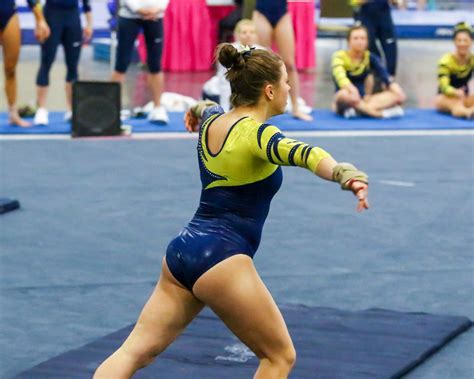 2017 Ozone 3064 2017 Womens College Gymnastics Universi… Flickr