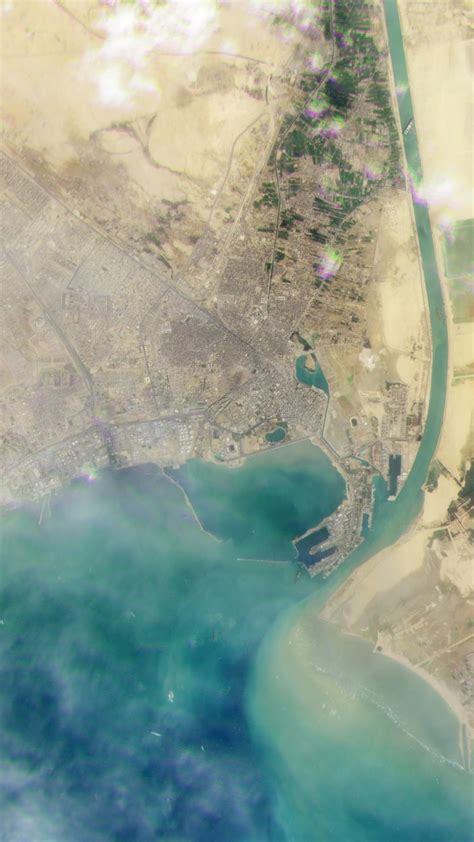 Giant Cargo Ship Still Stuck In Suez Canal—Here’s How It Looks From ...