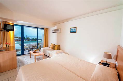 Ariadne Beach Hotel - Aghios Nikolaos hotels | Jet2holidays