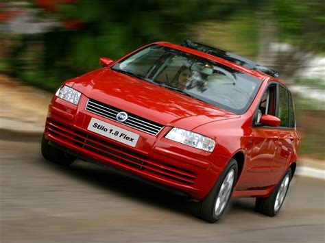 Fiat Stilo 2003 fotos e detalhes das versões lançamento