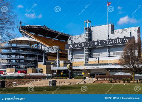 Pittsburgh Pennsylvania USA March 5 2023 Outside Of The Open End Of