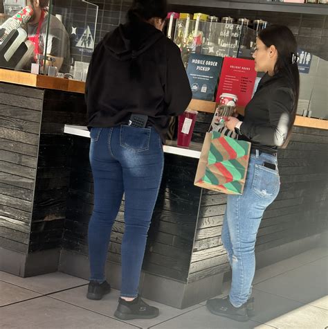 Oc Latina Friends In Tight Jeans Tight Jeans Forum