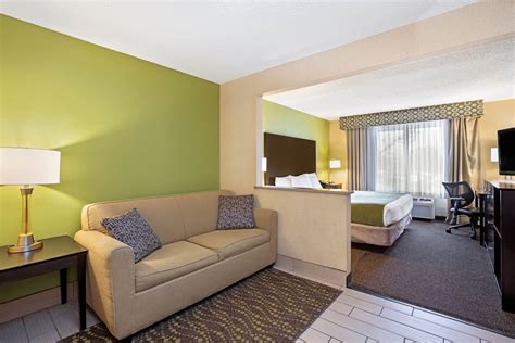 La Quinta Inn & Suites by Wyndham Boise Airport | Boise, ID Hotels