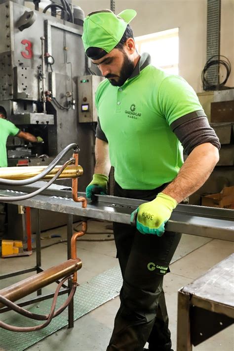 "Gardashlar Mebel" Azərbaycana metal-mebel idxalına qarşı yerli ...