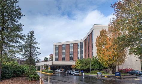 Adventist Health Portland Hospital Modernizations Fortis Construction