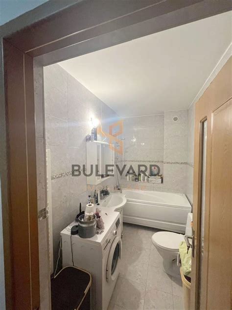 Apartament Cu 2 Camere De Vanzare In Florilor Floresti Bulevard