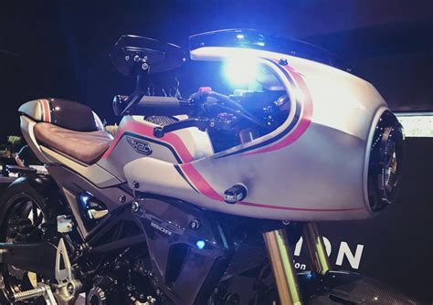 C N C Nh Phi N B N Ch Nh H Ng C A Naked Bike Honda Cb R Exmotion