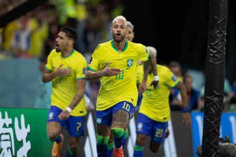 Neymar No Topo Veja O Top Dos Jogadores Brasileiros Mais Bem