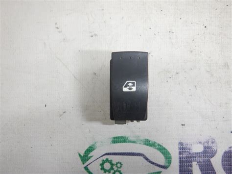 Кнопка ЕСП Renault SCENIC 2 2003-2006 (Рено Сценик 2), 8200220509 (БУ ...