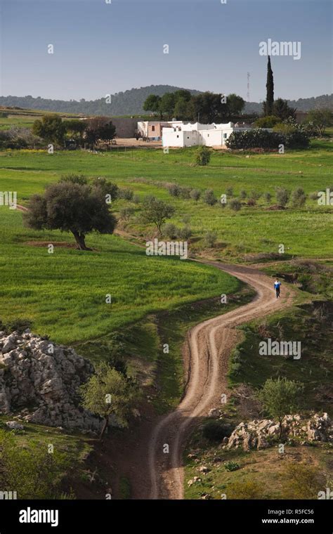 Paysage De Montagnes De Teboursouk Banque De Photographies Et Dimages