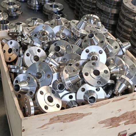 High Quality Welding Neck Flanges Astm A L Rf Stainless Steel