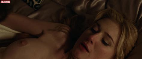Naked Elizabeth Debicki In Widows