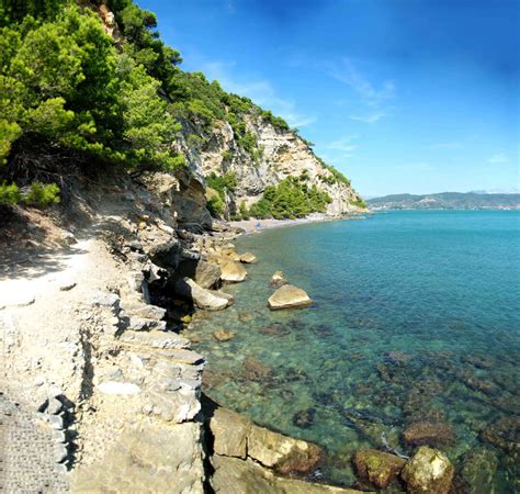 Best Beaches in the Gulf of Poets | La Spezia Beach Guide