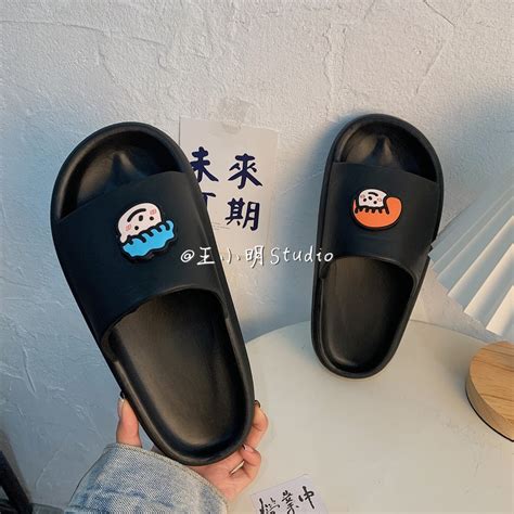 LOẠI ĐẾ SLIDE Dép bánh mì quai ngang đế bằng cao hình mặt boy girl dáng nam nữ cute hot