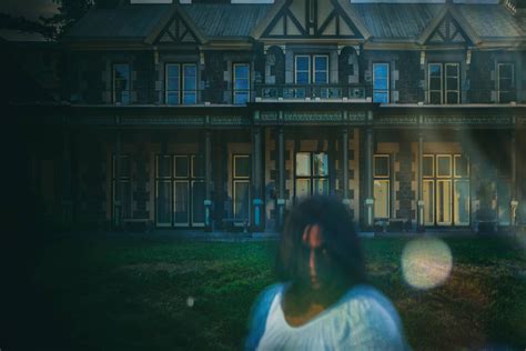 These Haunted Spots In Delaware Have The Spookiest Histories