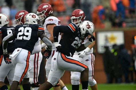 Instant analysis: Auburn beats Arkansas 30-28 - al.com