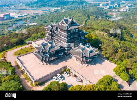 peak   taihu lake lake wuxi city jiangsu province