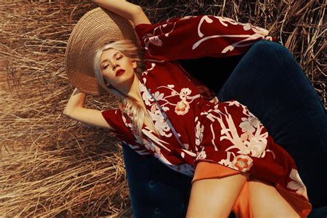 3 hot girl lai Nga Nhật nổi tiếng trên mạng với nét đẹp ngọt ngào